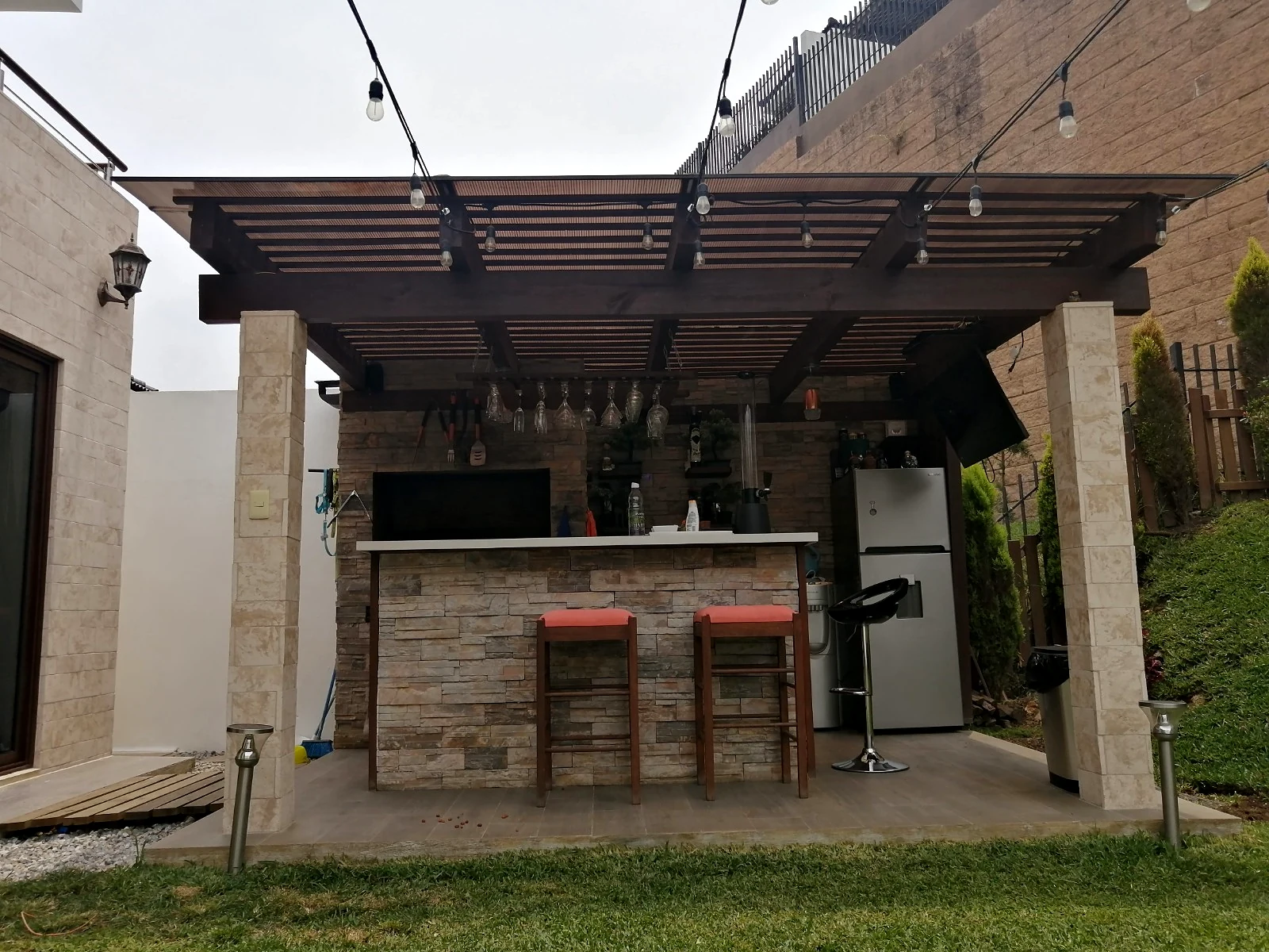 Pergolas hero 04